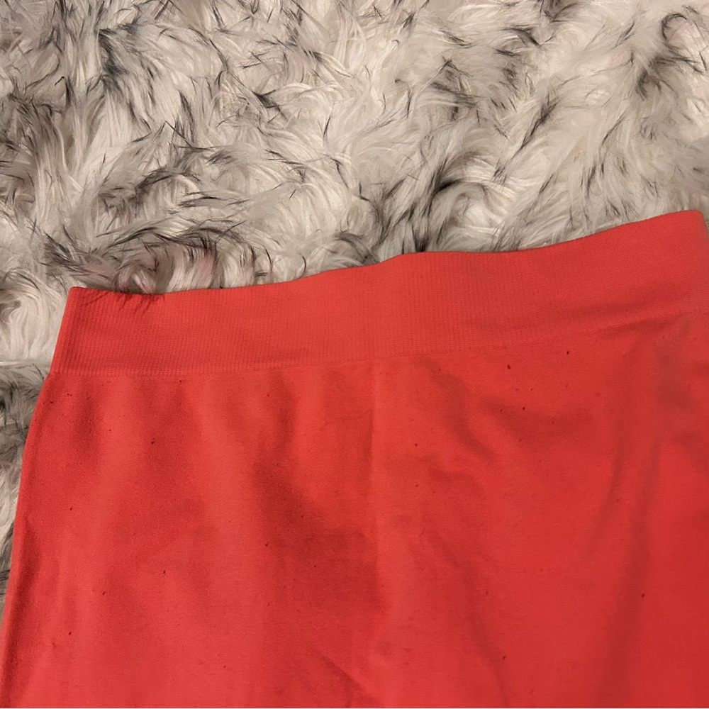 Basic Leggings - Picture 2 of 4